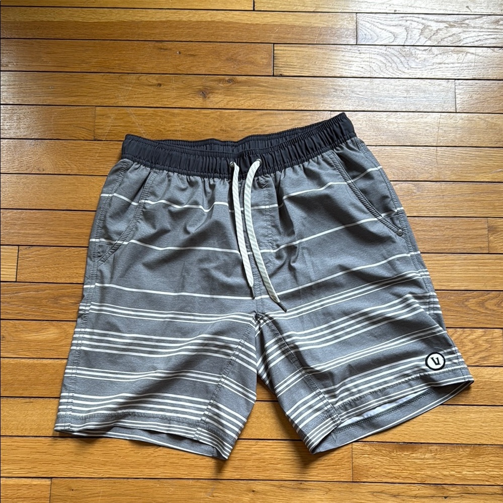 Vuori Gray and White Board Shorts for Swim